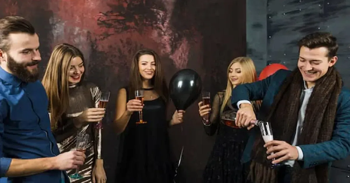 Social Dynamics for Men: Understanding Interaction Patterns in Social Groups